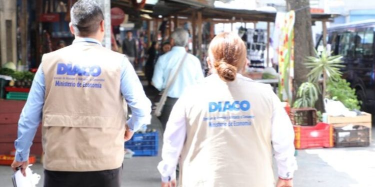 Diaco lanza operativos para combatir publicidad engañosa durante pago del bono 14