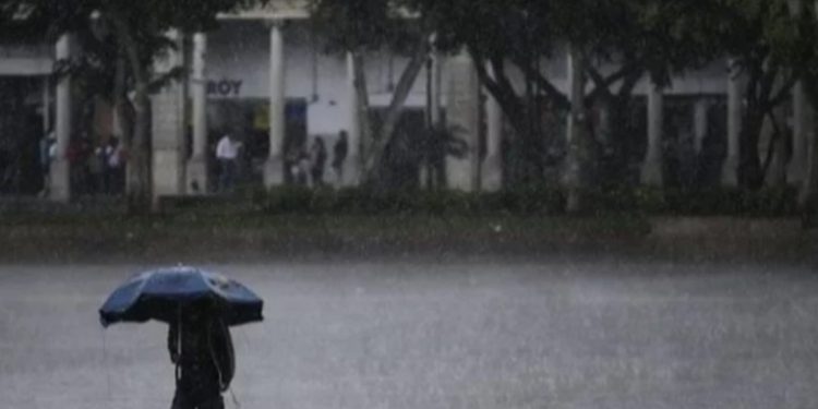 Diez personas muertas y miles de afectados es el saldo de las lluvias en el país