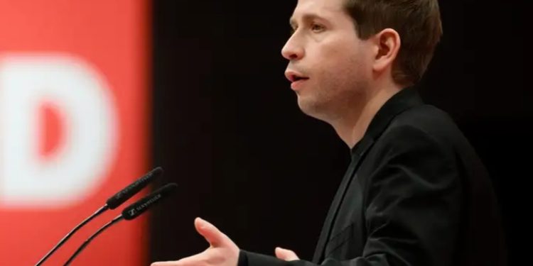 Dimite secretario general de los socialdemócratas alemanes