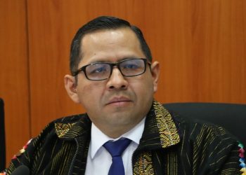 Diputado Bequer Chocooj es desvinculado del partido Cabal