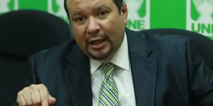 Diputado Blanco desmiente polémico video y se ofrece a someterse a cualquier acción