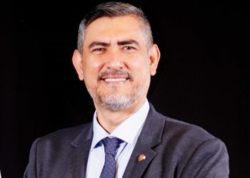 Diputado de la bancada VIVA asume cargo clave en el Consejo Nacional del Migrante
