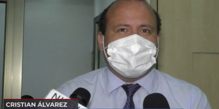 Diputado denuncia plazas fantasma en oficina de GUATEL