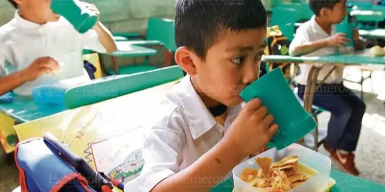 Diputados buscan una mayor asignación para la alimentación escolar