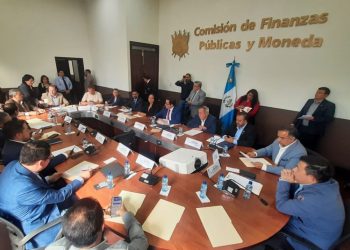 Diputados de la Comisión de Finanzas continúan citando a funcionarios para justificar aumento presupuestario