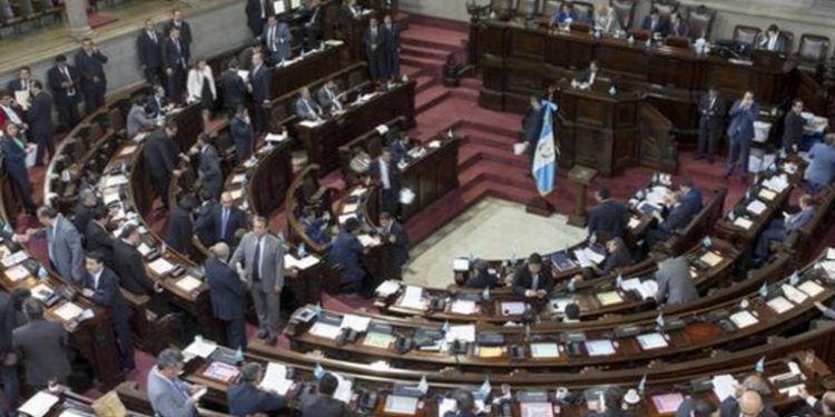 Diputados inician discusión de ampliación de subsidio al Diesel y la Energía Eléctrica