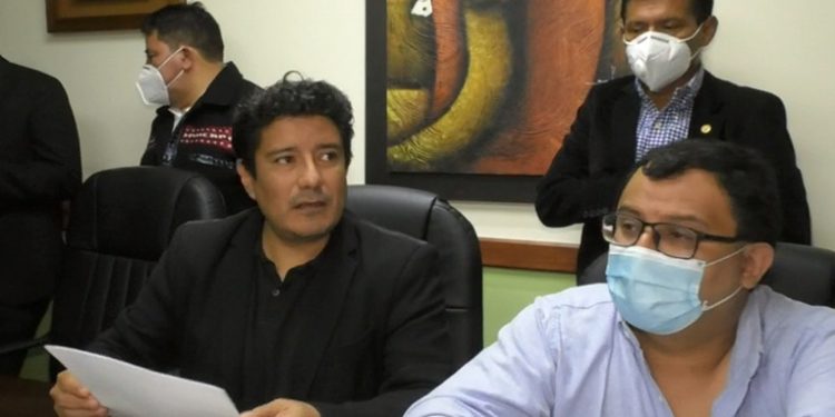 Diputados viajan a México para conocer pormenores del asesinato de migrantes