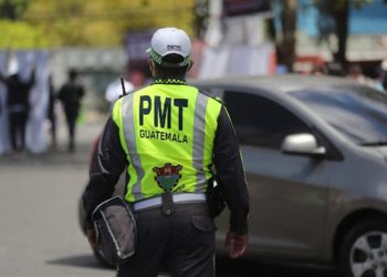 Director de EMETRA se resiste a citaciones del Congreso