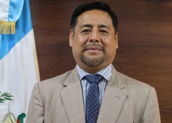 Director del fondo de protección explica en el congreso la reducción de raciones alimentarias