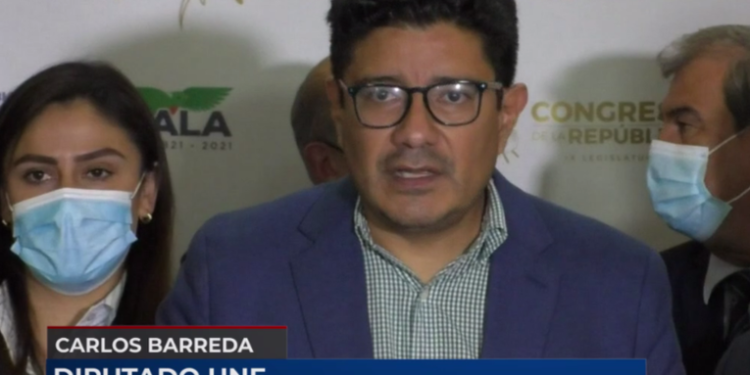 Disidentes de la UNE crean nuevo grupo parlamentario