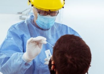 Disminuye demanda de pruebas de hisopado y vacunación contra el Covid-19
