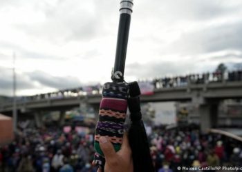 Disuelven protesta indí­gena contra minera suiza en Guatemala