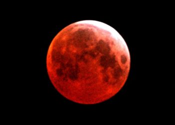 Dónde y cuándo se podrá ver la próxima 'luna de sangre'