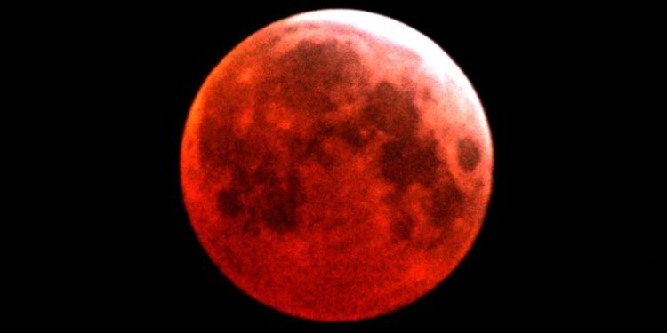 Dónde y cuándo se podrá ver la próxima 'luna de sangre'
