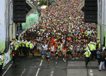 Dos fallecidos y uno más en el intensivo tras cruzar la meta de la carrera 21K.