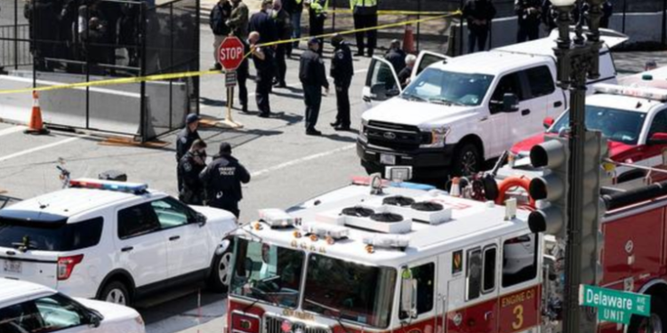 Dos muertos en ataque en el Capitolio de Estados Unidos