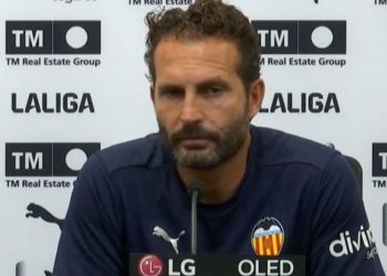 Dos partidos de sanción y una segunda oportunidad: las consecuencias de Baraja sobre Rafa Mir