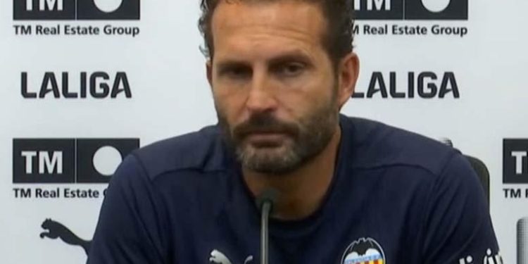 Dos partidos de sanción y una segunda oportunidad: las consecuencias de Baraja sobre Rafa Mir