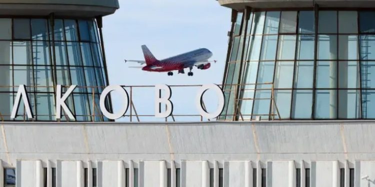 Drones provocan cierre del aeropuerto de San Petersburgo