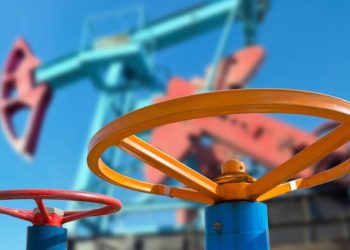 E.UU. anuncia la prohibición a las importaciones de petróleo y gas rusos