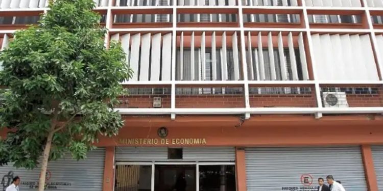 Economía avanza en el proceso de selección para cargos en la Superintendencia de Competencia