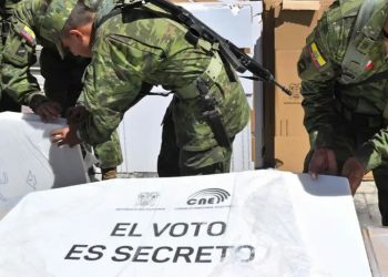 Ecuador acusa a Venezuela de sustraer material electoral