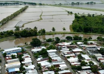 Ecuador amplía a ocho provincias la emergencia por lluvias