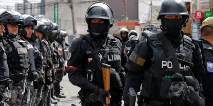 Ecuador hace 9.000 arrestos en 43 días de conflicto armado