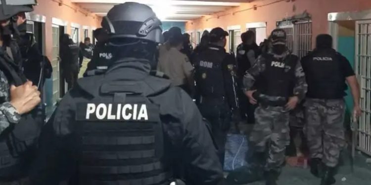 Ecuador: motín carcelario deja un muerto y cuatro heridos