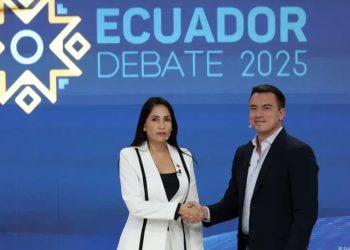 Ecuador: Noboa y González en acalorado debate presidencial