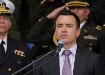 Ecuador: pugna Noboa-Abad a las puertas de campaña electoral