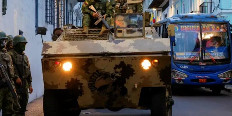 Ecuador registra 3.387 personas detenidas en quince días