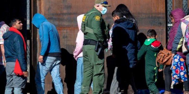 EE. UU. abrirá centros de migración en Colombia y Guatemala