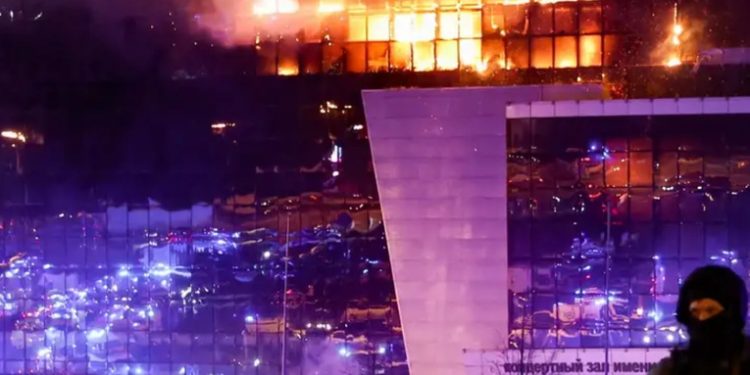 EE.UU. asegura que alertó a Rusia sobre posible ataque