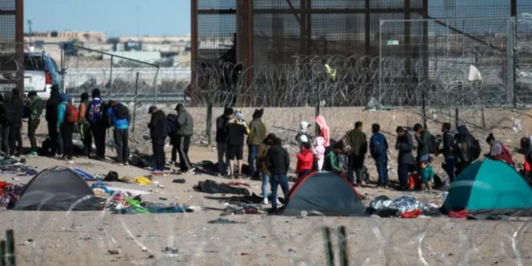 EE.UU. deportó a más de 530.000 migrantes en casi 10 meses