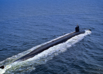 EE.UU. despliega un submarino nuclear en Oriente Medio
