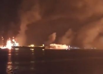 EE.UU. destruye un puerto de Yemen