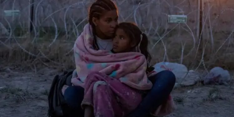 EE.UU. lanza plan que dará permiso de residencia a migrantes