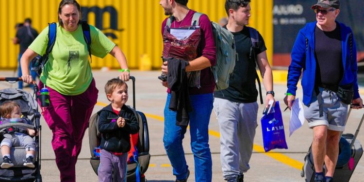 EE.UU. planea evacuar a cientos de miles de sus ciudadanos si la situación en Gaza se agrava