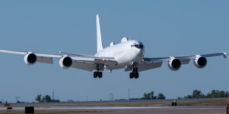 EE.UU. realiza un lanzamiento simulado de un misil balístico intercontinental