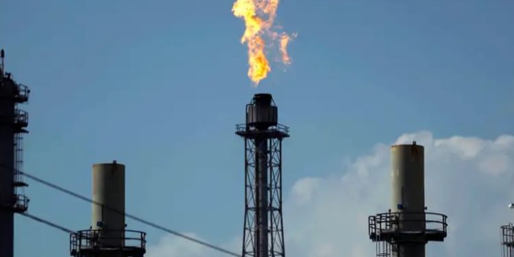 EE.UU. revierte licencias para exportar petróleo venezolano