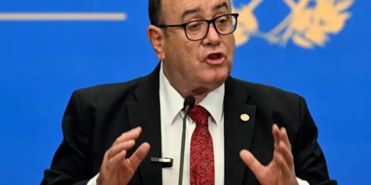 EE.UU. sanciona a expresidente de Guatemala por corrupción