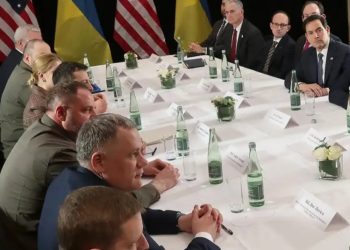 EE.UU., Surcorea y Japón buscan 'desnuclearizar' Norcorea