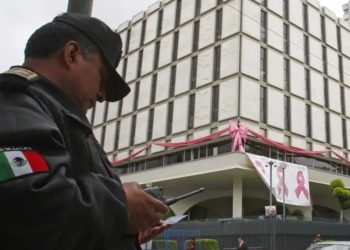 EE.UU. y Canadá reaccionan a pausa diplomática de México