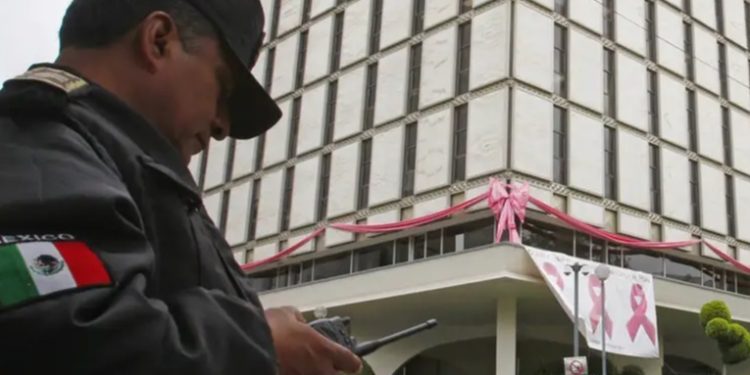 EE.UU. y Canadá reaccionan a pausa diplomática de México