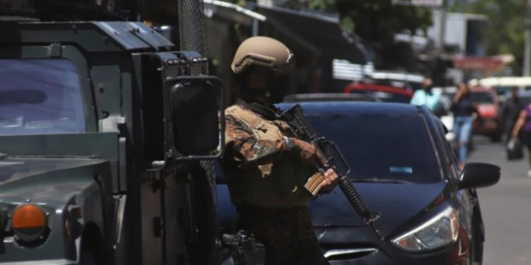 EEUU alerta de retrocesos en derechos humanos en Guatemala y El Salvador