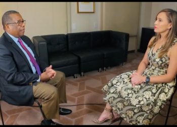 EEUU podría sancionar a quienes buscan impedir transición en Guatemala: subsecretario de Estado Brian Nichols
