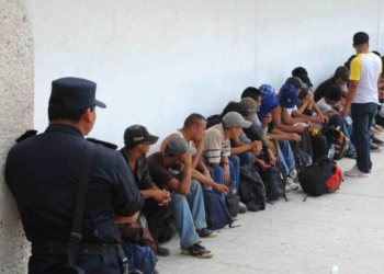 EJERCITO Y POLICIA NACIONAL CIVIL CONTINUAN CON LA DETENCION DE MIGRANTES