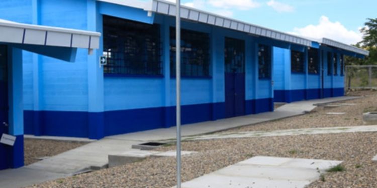 El 88% de las escuelas públicas del país carecen de certeza jurídica sobre sus inmuebles