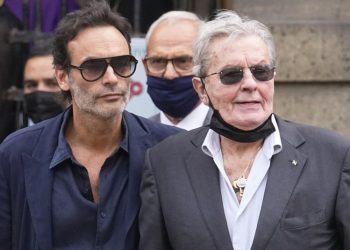 El actor francés Alain Delon decide poner fin a su vida a través de la eutanasia